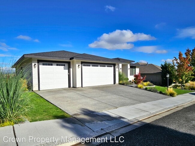 Building Photo - 4 br, 2.5 bath House - 562 Punkie Lane
