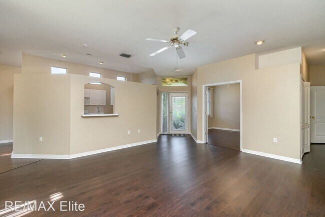 Foto del edificio - 3 br, 2 bath House - 1973 Golf Vista Blvd