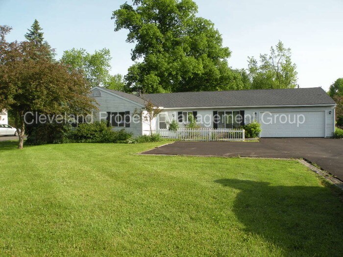 Primary Photo - 1233 Bell Rd