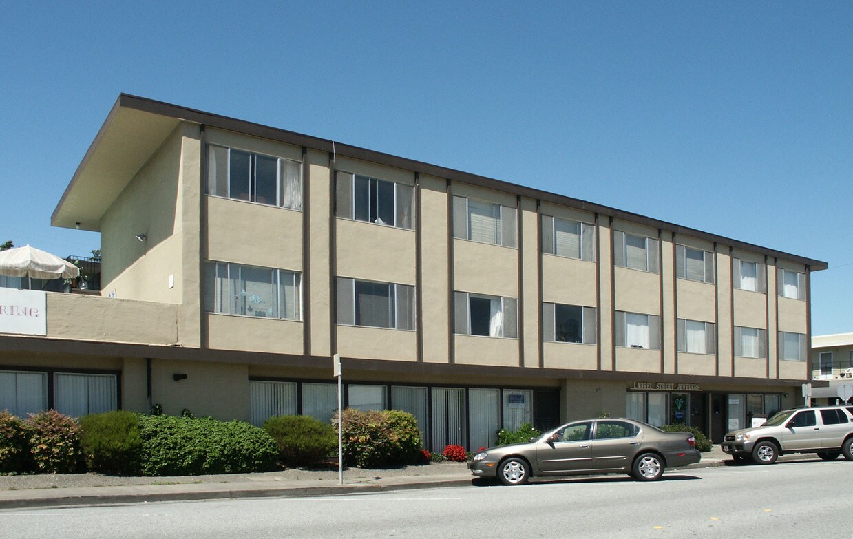 Building Photo - 1600 Laurel St
