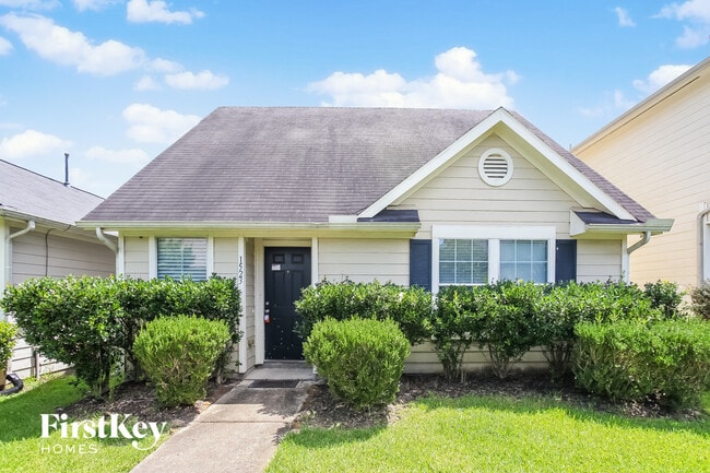 Building Photo - 1523 Nichole Woods Dr