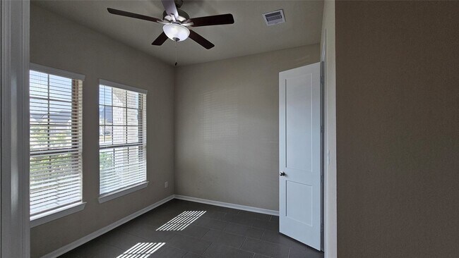 Foto del edificio - 29634 Sterling Knoll Dr