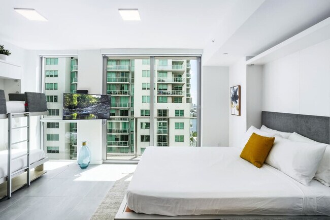 Foto del edificio - 227 NE 2nd St