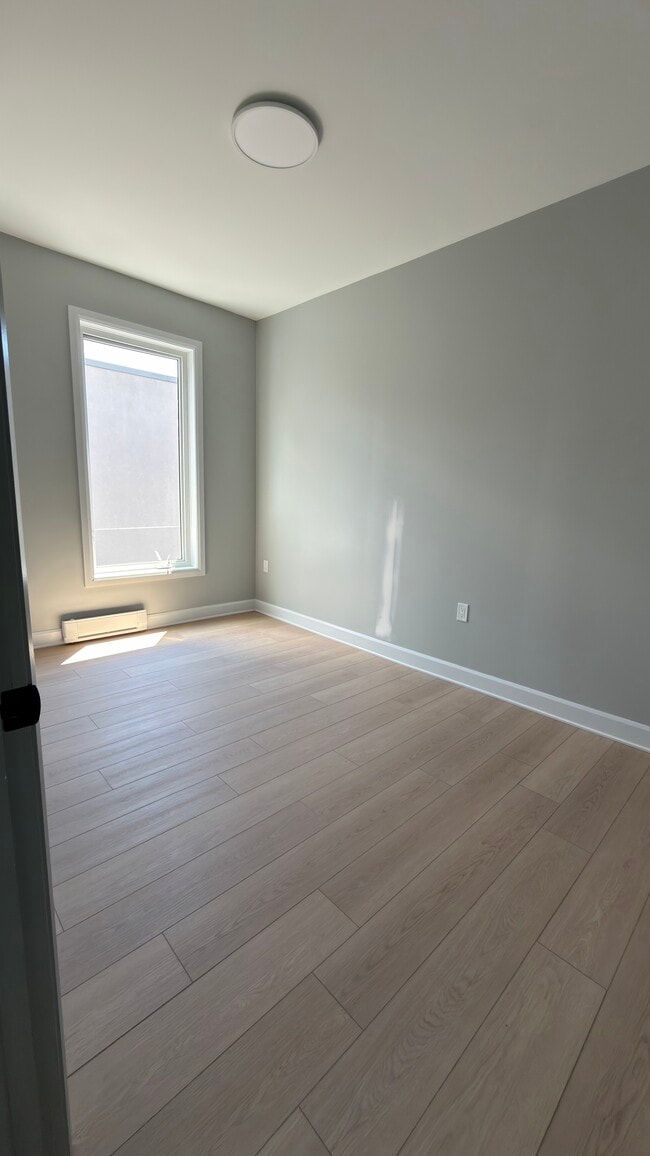 Building Photo - Private Room – Fully Furnished | All Utilities Included