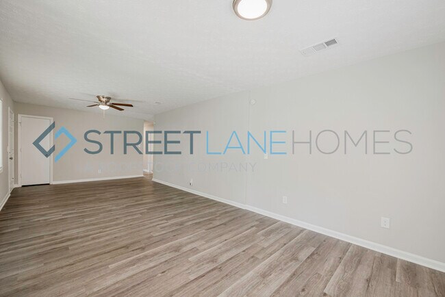 Building Photo - Charming 3 Bedroom in Columbus!