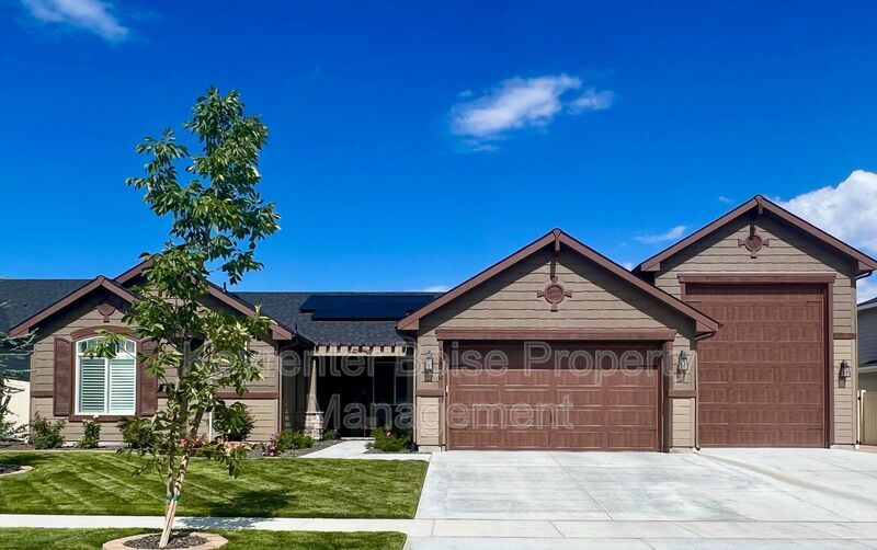 Foto principal - 11870 W Castile Dr
