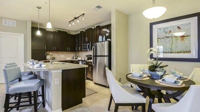 Building Photo - 12805 Saddle Club Circle