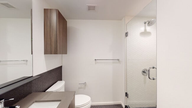Interior Photo - 345 Harrison