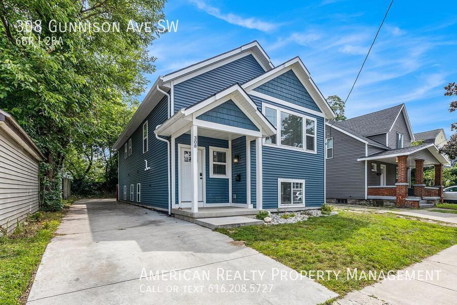 Foto principal - 308 Gunnison Ave SW