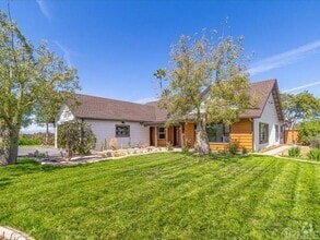 Building Photo - 2980 Los Alisos Dr