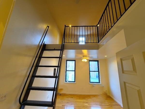 Building Photo - 167 Hopkins St