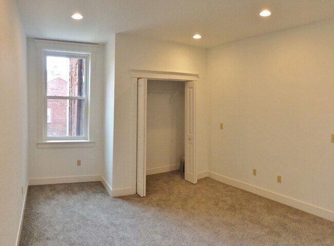 Foto del edificio - Welcome to your dream home in the heart of Lawrenceville!