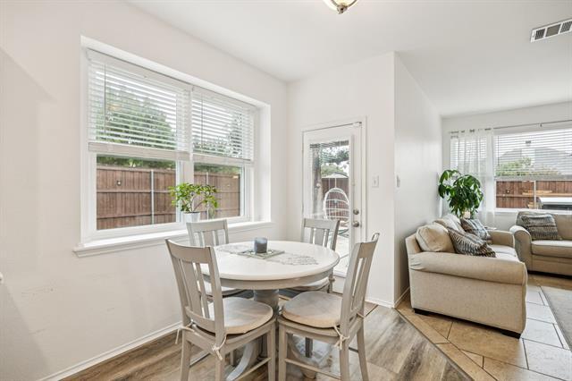 Foto del edificio - 7616 Sonoma Valley Dr