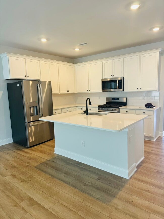 Building Photo - 1011 Culloden Cir