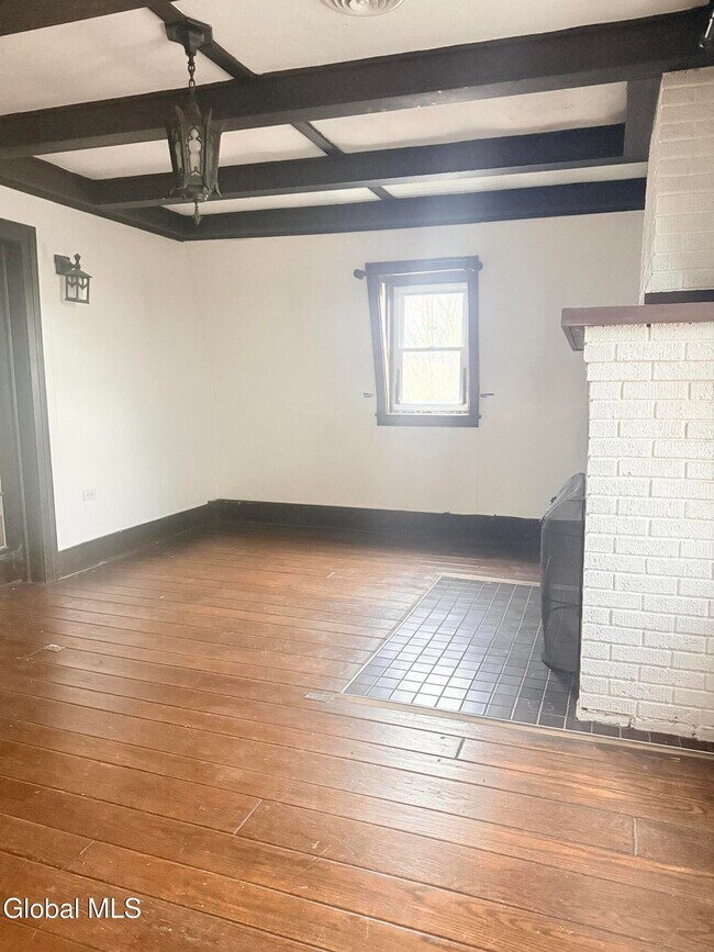 Foto del edificio - 290 2nd Ave