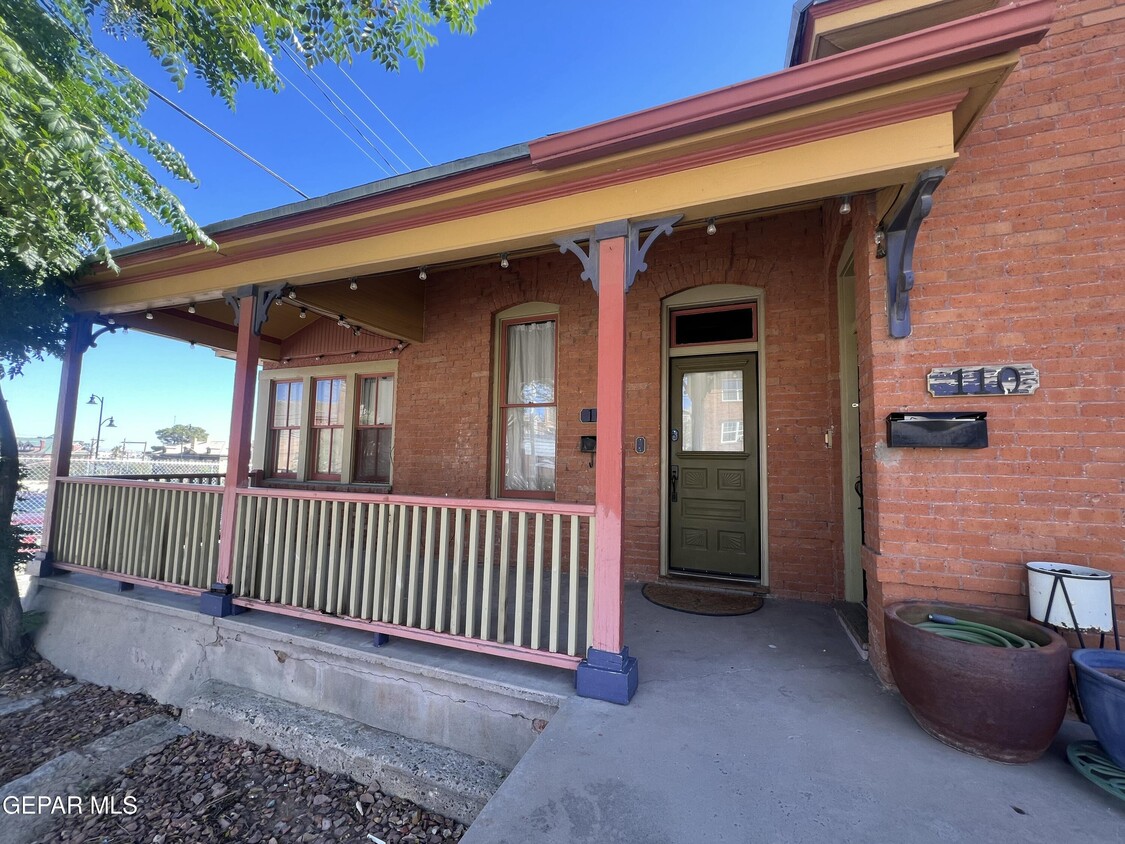 Primary Photo - 108 W Nevada Ave