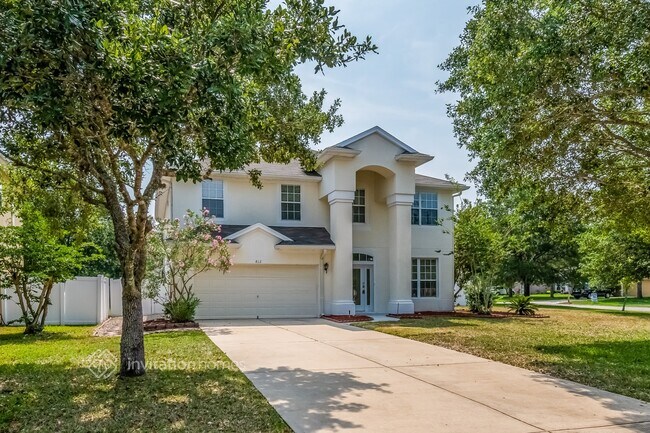 Building Photo - 812 Lapoma Way