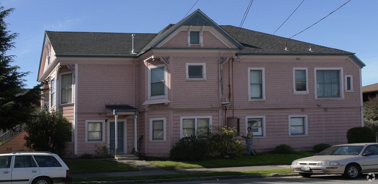 1727 Minturn St, Alameda, CA 94501 Apartments in Alameda, CA