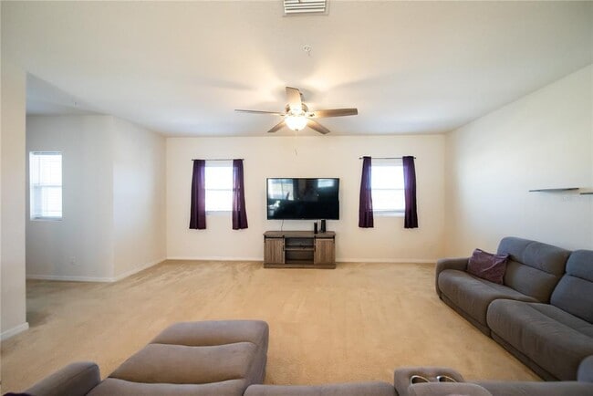 Building Photo - 980 Lakefront Village Dr