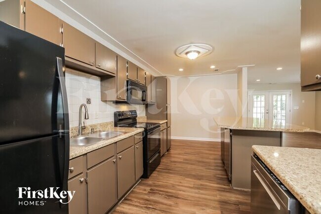 Foto del edificio - 5531 Buskirk Ave