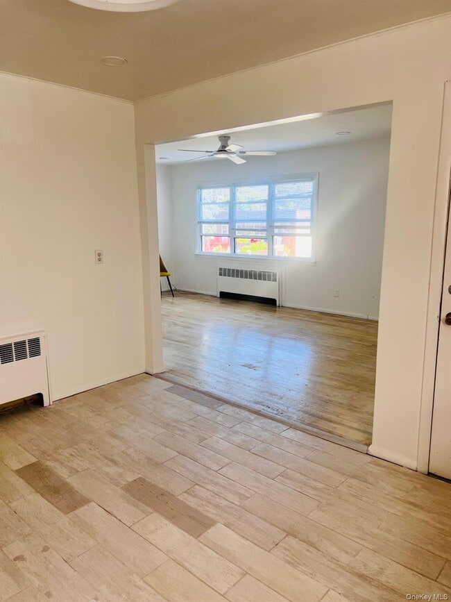 Building Photo - 25-40 Far Rockaway Blvd