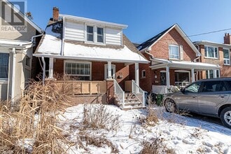 Building Photo - 93 Seventh St