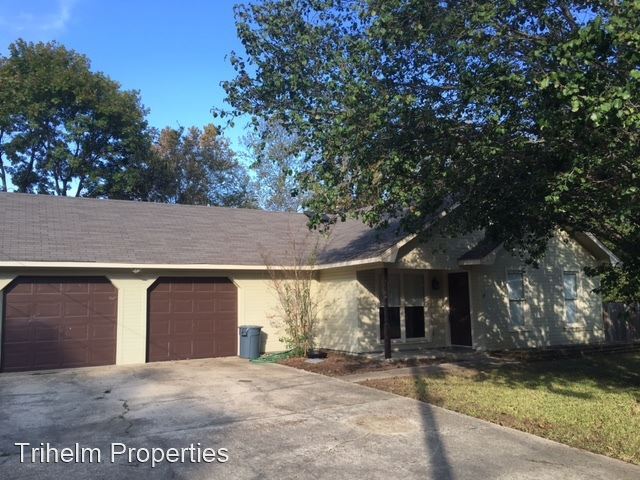 Foto principal - 3 br, 2 bath House - 111 E Willow Court