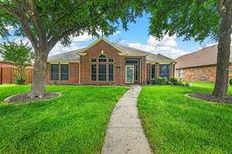 Building Photo - 6603 Fairlawn Dr