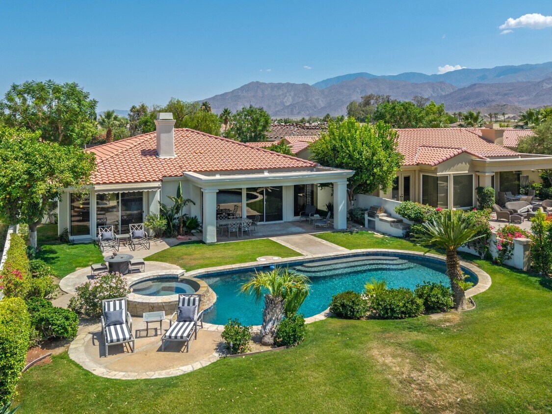 Foto principal - 57461 Spanish Hills Ln