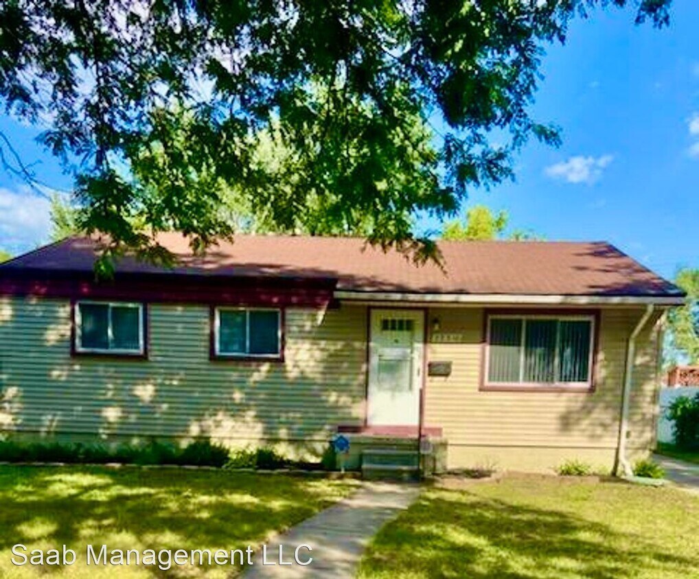 Primary Photo - 3 br, 1 bath House - 22316 IRA Boulevard