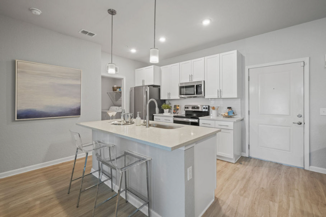 Building Photo - 16330 FL-54