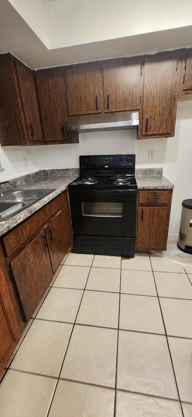 Foto del edificio - 1552 University Ln