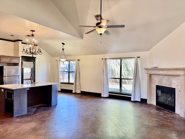 Foto del edificio - 4609 NW 161st St