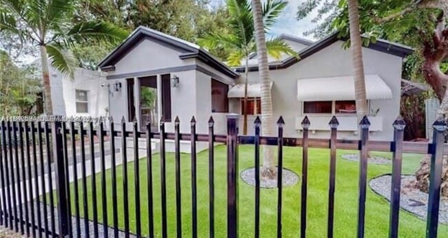 Building Photo - 52 NW 47th Terrace