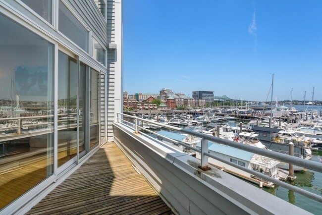 Building Photo - 35 Constellation Wharf