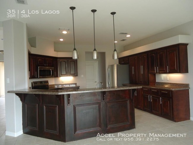 Foto del edificio - 3 bedroom in Edinburg TX 78542