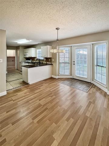 Foto del edificio - 1809 Valley Glen Ct