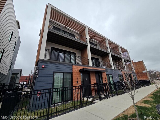 Foto del edificio - 1640 Bagley St