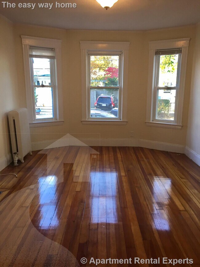 Building Photo - 9 Orrin St