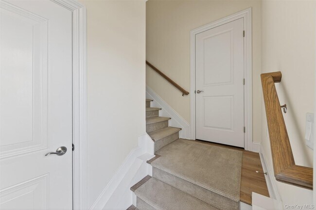 Foto del edificio - 402 Sacandaga Loop