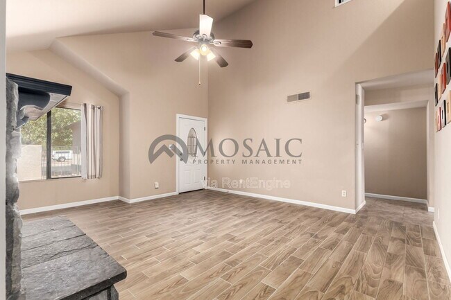 Building Photo - 4307 E Contessa St