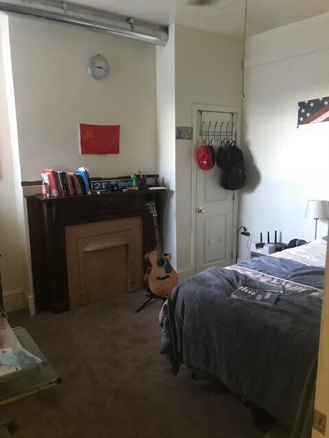 Photo - 418 Semple St Apartment