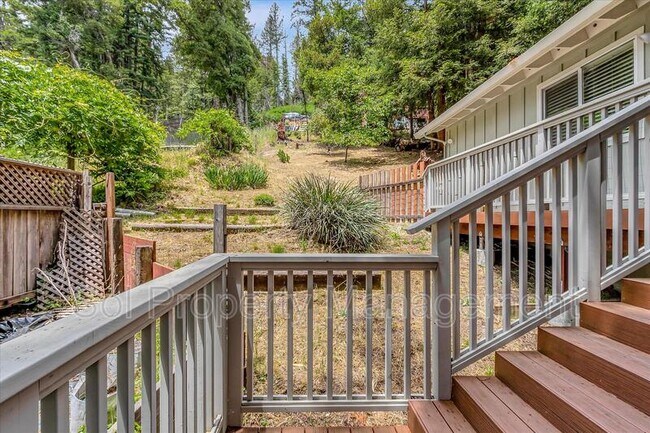 Photo - 620 Alan-A-Dale Road House