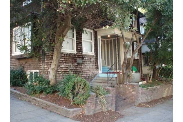 Primary Photo - 2401 Warring St