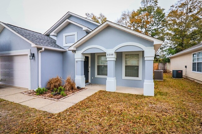 Building Photo - 3 bed 2 bath home in a quiet neighborhood