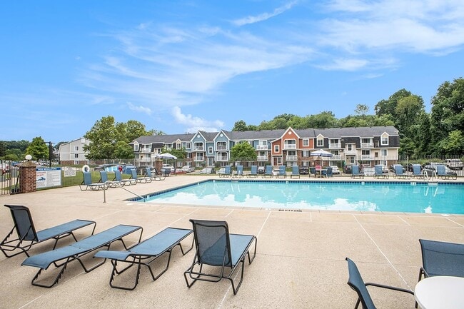 Building Photo - Apple Ridge Apartments