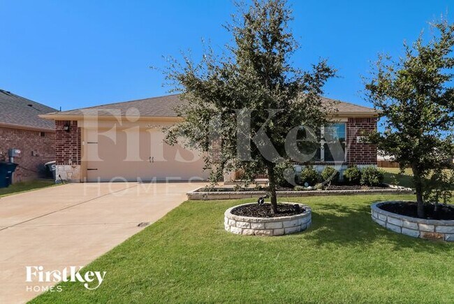 Foto del edificio - 1115 Riverstone Trl