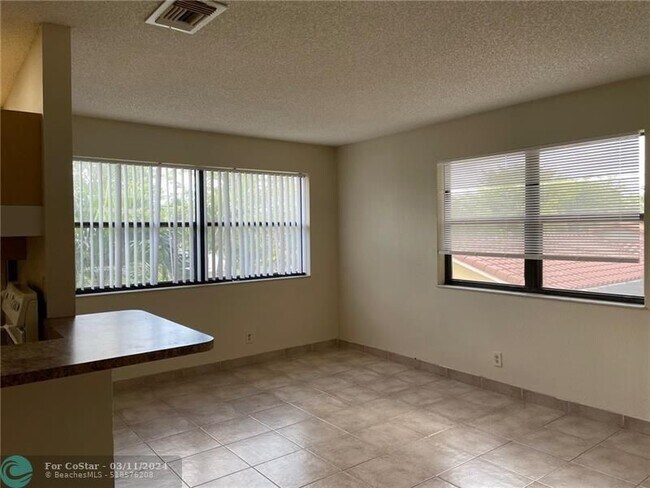 Foto del edificio - 11634 NW 26th Ct