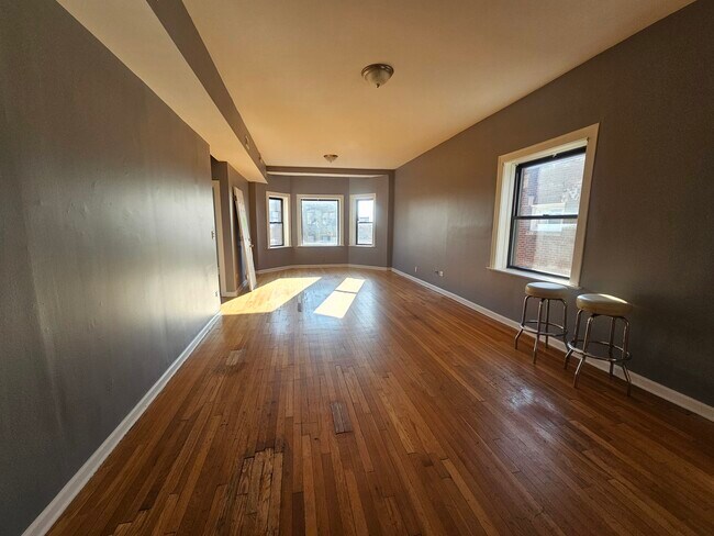 Foto del edificio - 3452 W Jackson Blvd
