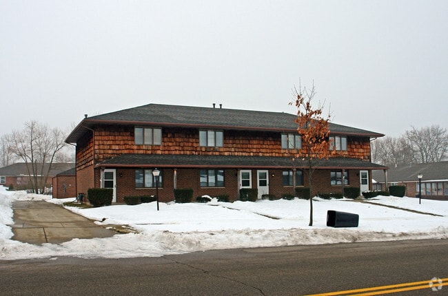 3244 Red Coach Dr Springfield Oh 45503 Apartments Primary Photo 3244 Red Coach Dr